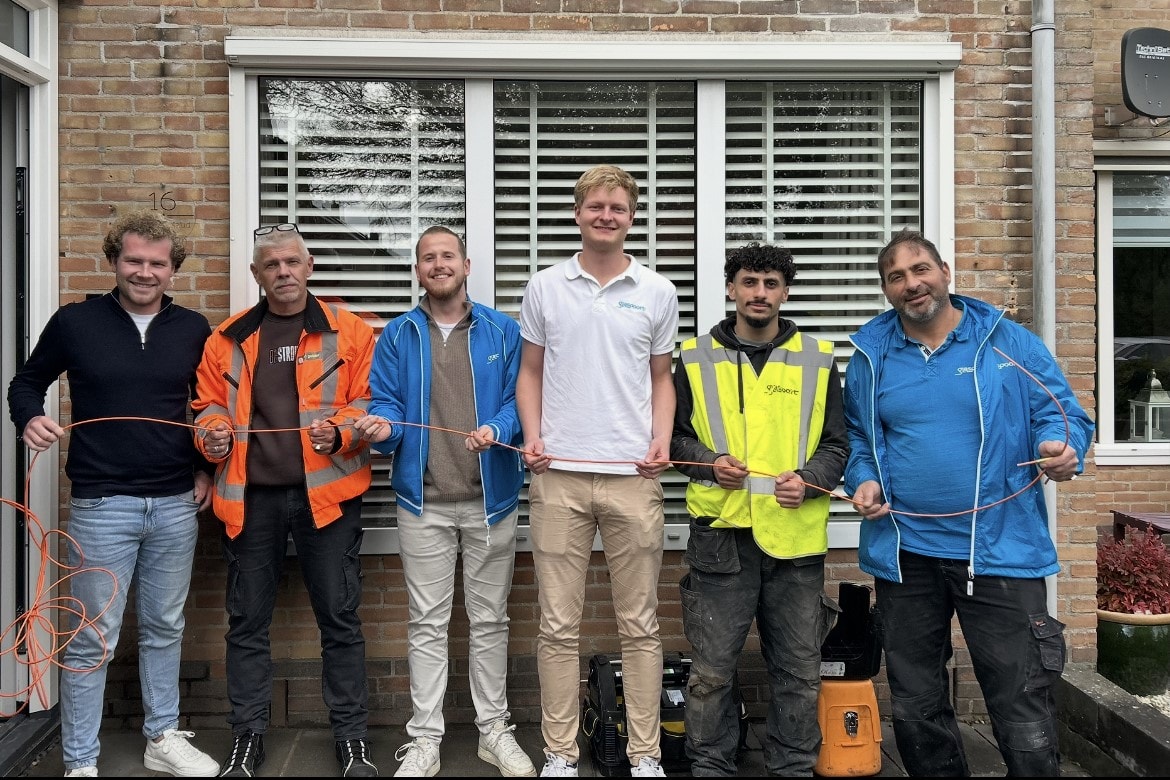 Stede Broec eerste aansluiting